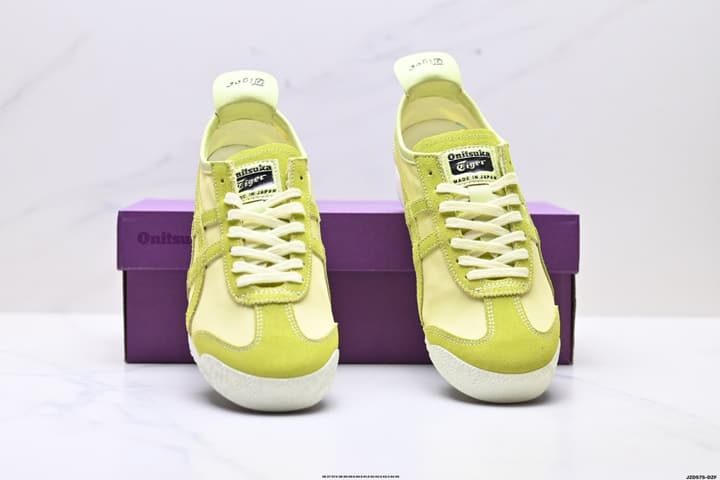 Onitsuka Tiger Mexico 66 Deluxe Nippon Made Sneakers in Beige With Taupe Stripes