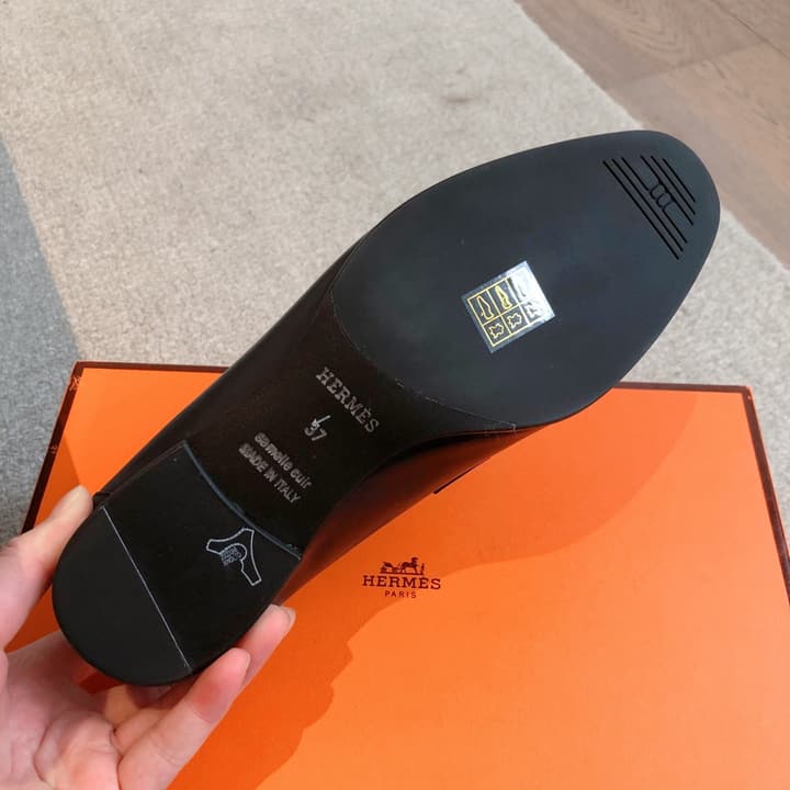 Hermes Eclair Calfskin Mules – 2025 New Collection
