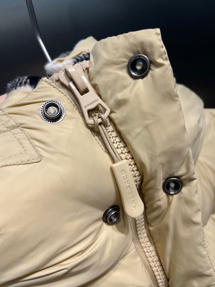 Burberry Detachable Sleeve Hooded Down Jacket in Black