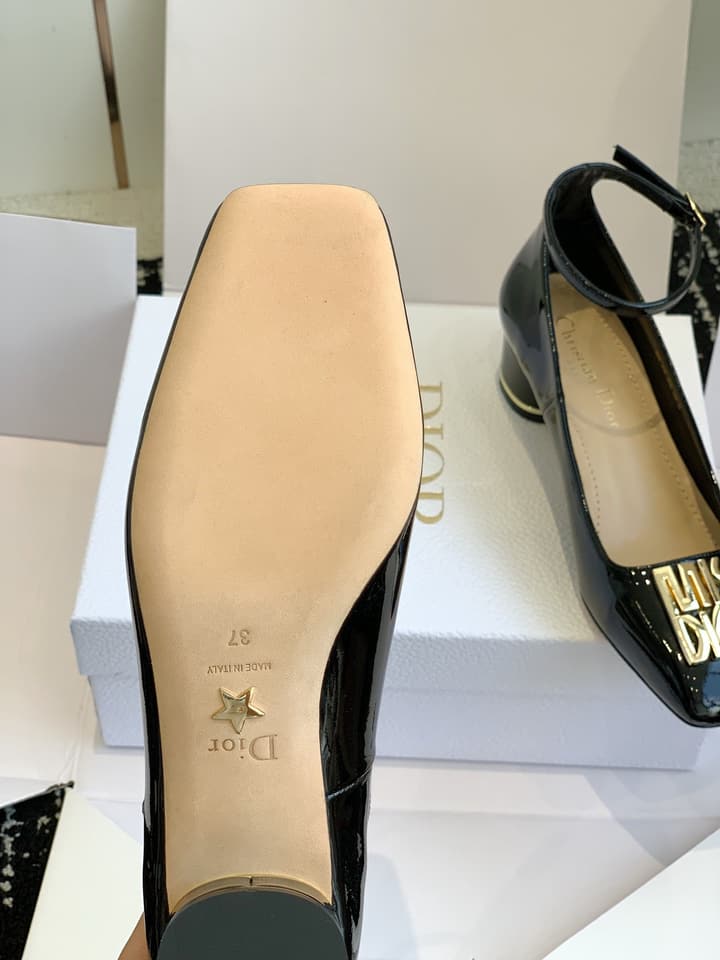 Dior MISS DIOR Chunky Heel Mary Jane Flats – 24SS in Black Patent Leather