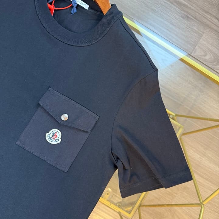 Moncler Logo Pocket Short Sleeve T-Shirt – 25SS in Deep Black