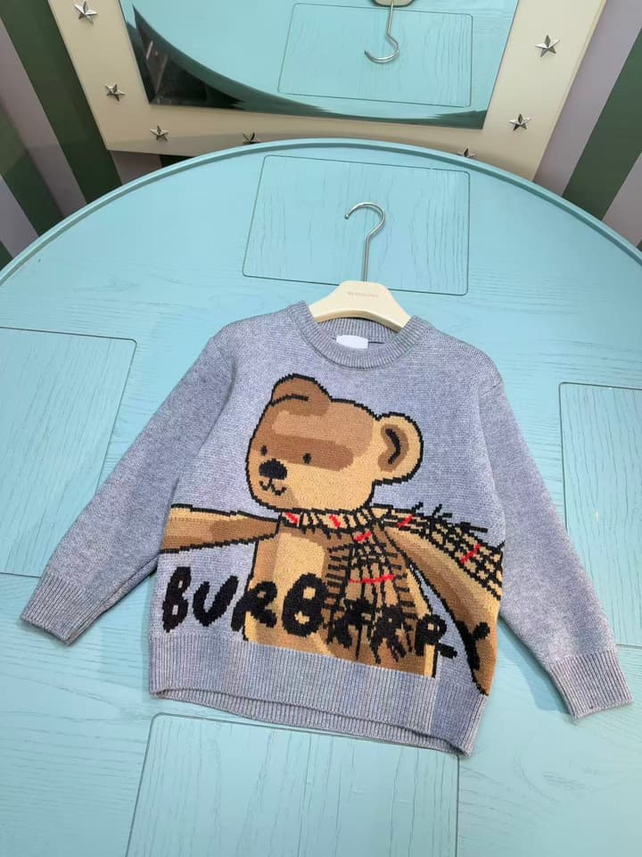 Burberry Classic Logo Knit Sweater – Kids Collection – 2025SS in Heather Blue Bear Graphic Sweater