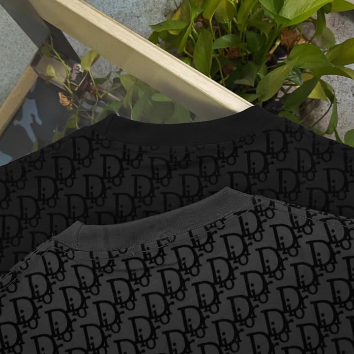 Dior Flocked Logo Print Unisex T-Shirt – 2026SS in Black