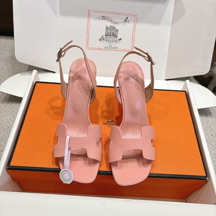Hermès Eremite 80 Heeled Sandals in Blush Pink