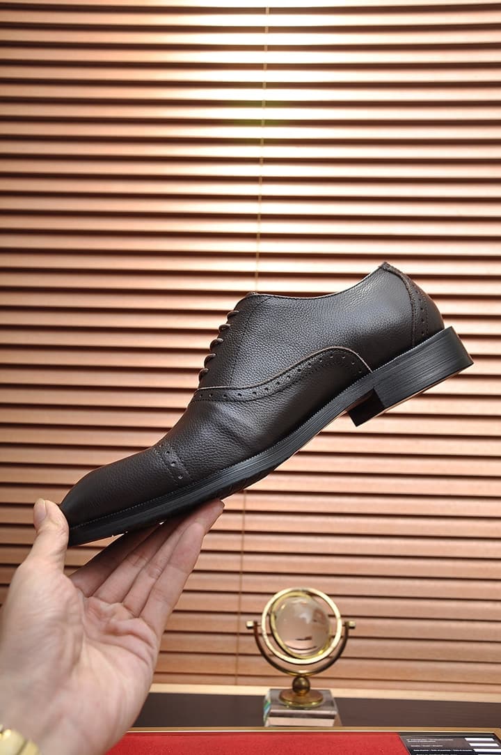 Hermès Classic Leather Loafers in Black