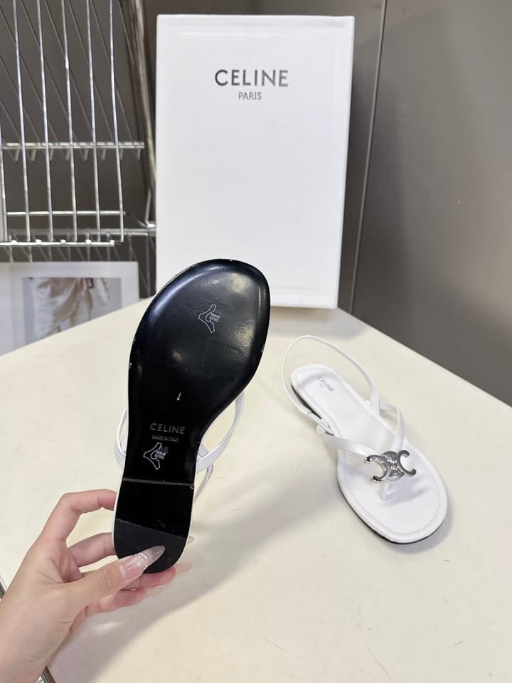 Celine Triomphe Metal Buckle Thong Sandals – Spring/Summer Collection – 2026SS in Black