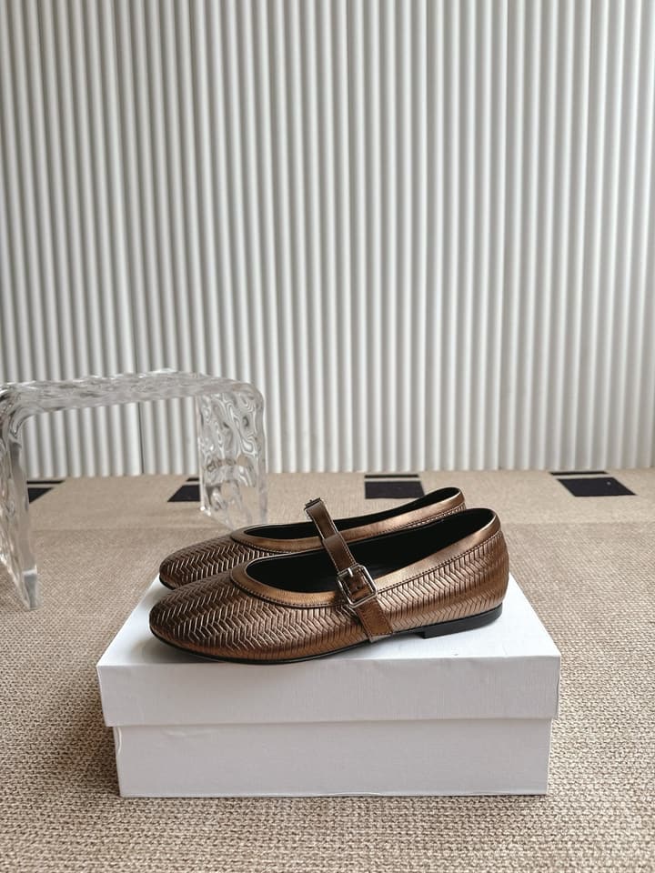 The Row Canal Minimalist Round-Toe Ballet Flats – 2025 Autumn/Winter Collection in Matte Black