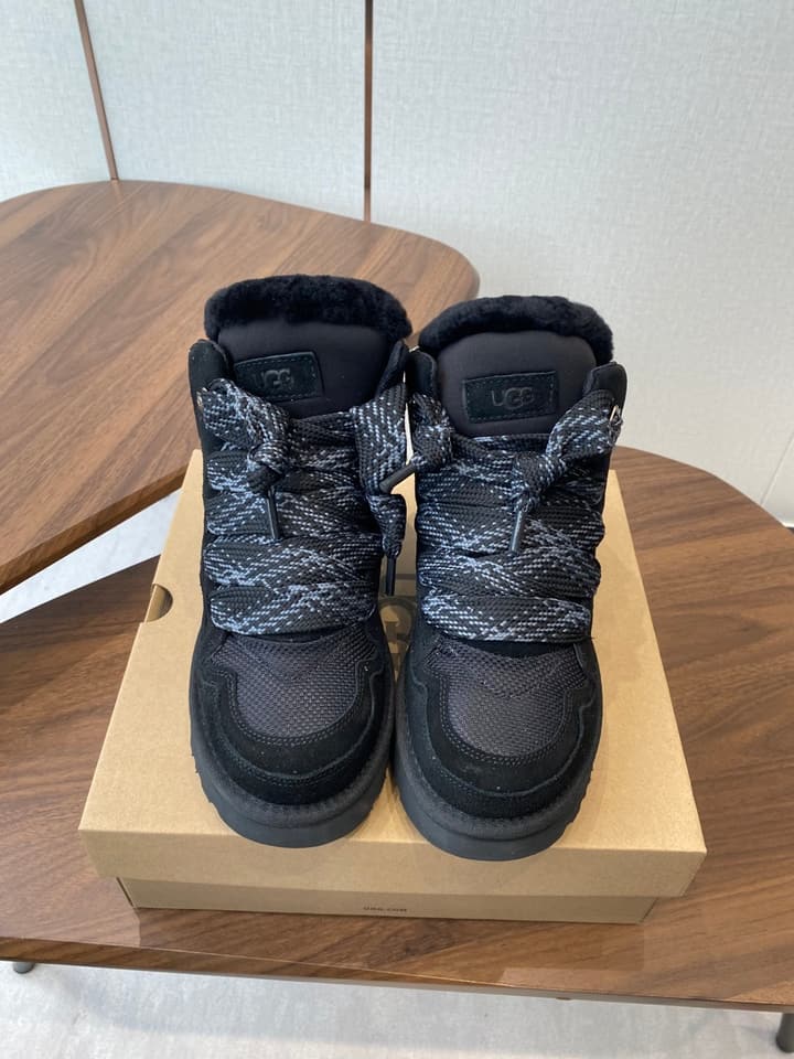 UGG Knitted Shearling Snow Boots in Black Suede