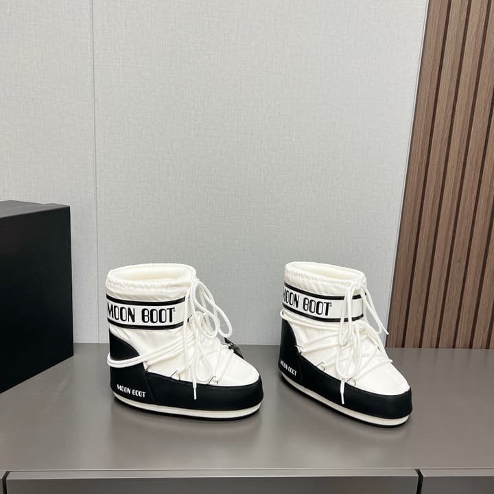 Moon Boot 2024 Autumn/Winter Platform Snow Ankle Boots – 2024FW in All Black