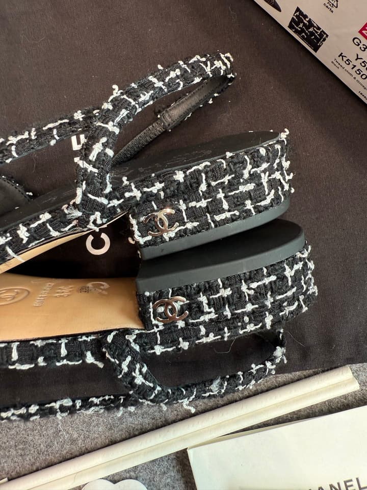 Chanel Classic Slingback Heels in Bright Black And White Tweed
