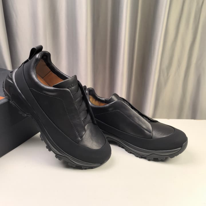 Ermenegildo Zegna Triple Stitch™ Monte Luxury Casual Shoes in Black Leather