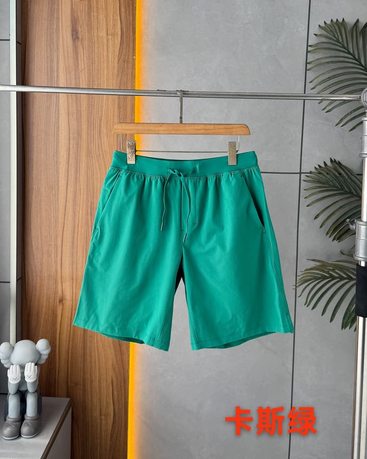 Lululemon Zeroed In 7" Unlined Quick-Dry Shorts in Cascadia Green