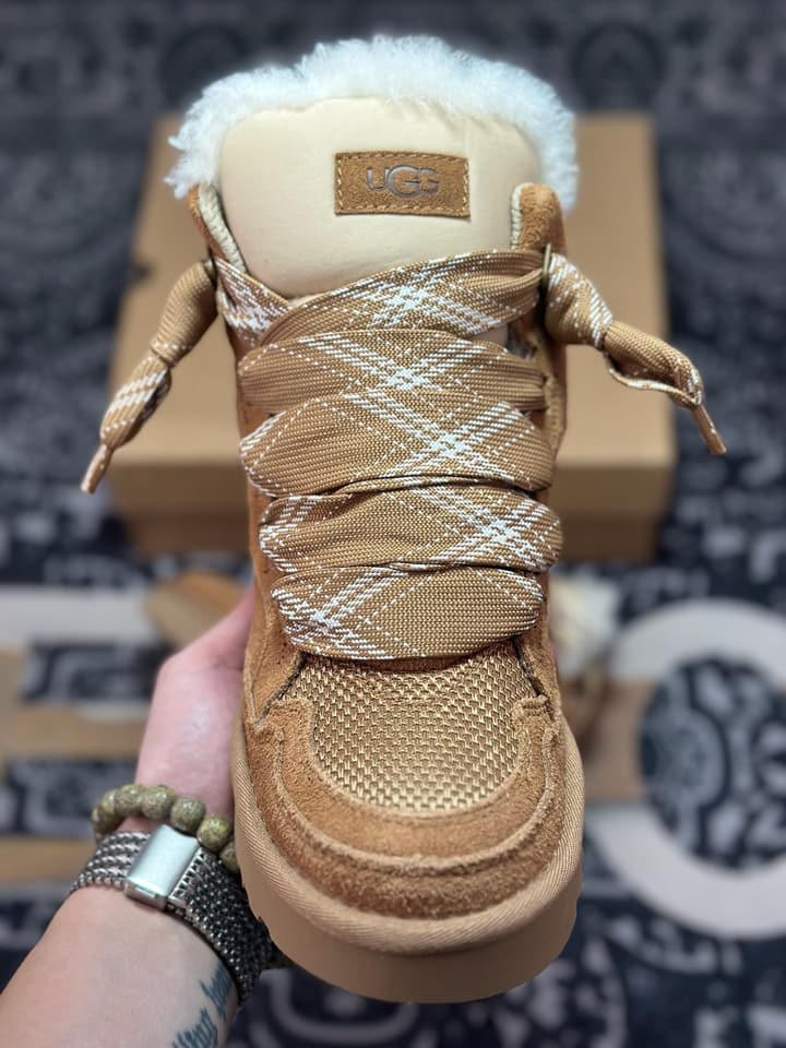 UGG Highmel High-Top Snow Boots in Black