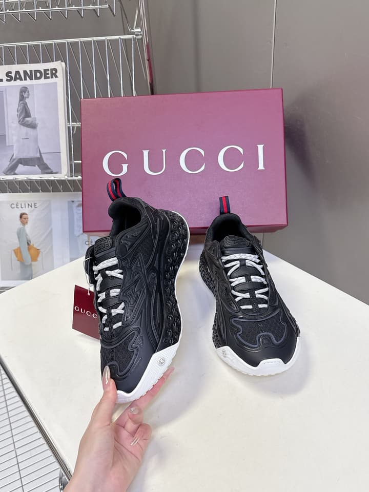 Gucci Cub3d Series Sneakers in Black
