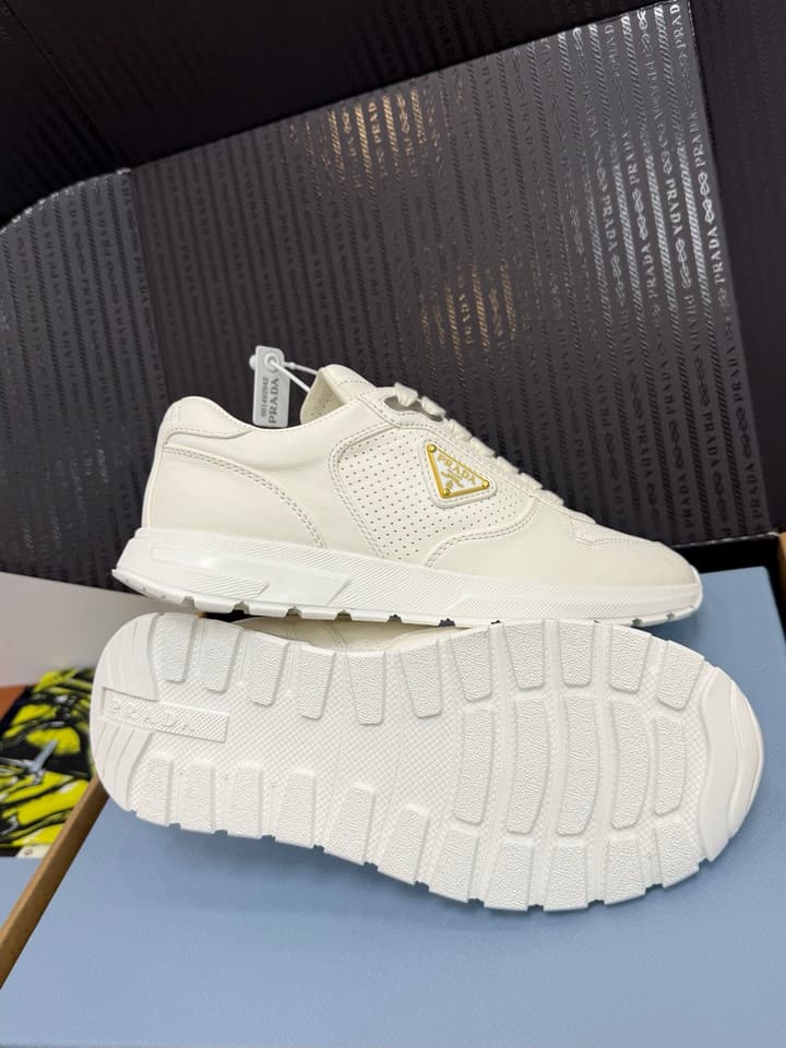 Prada Triangle Logo Sporty Sneakers – 2025 Early Autumn Collection in Black