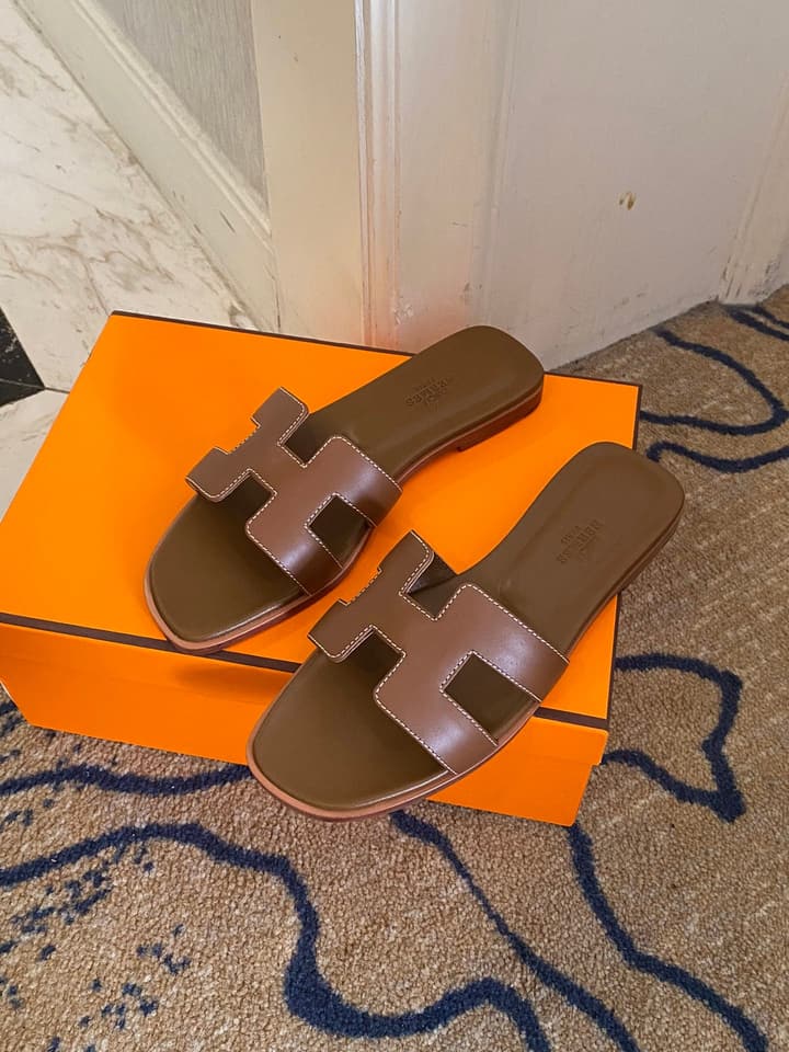 Hermès H Leather Sandals – 2022 Spring Collection