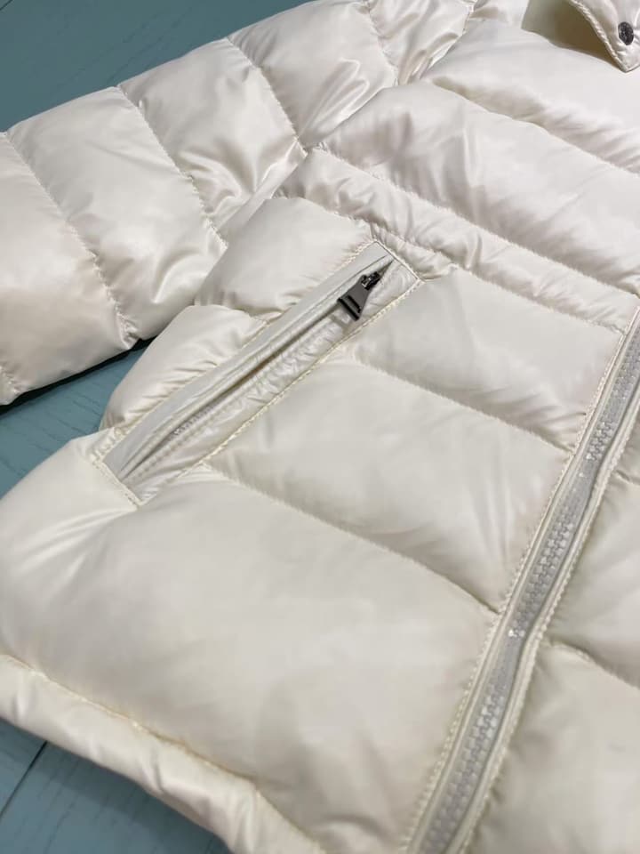 Moncler Kids Down Puffer Jacket – 2025SS – Kids Collection in Cream Puffer Jacket