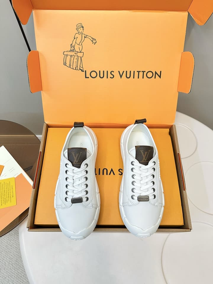 Louis Vuitton LV Bubble Platform Sneakers in Metallic Silver