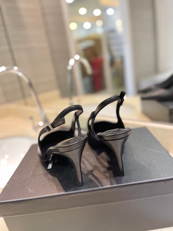 Saint Laurent Heeled Sandals – Summer Collection in Apricot