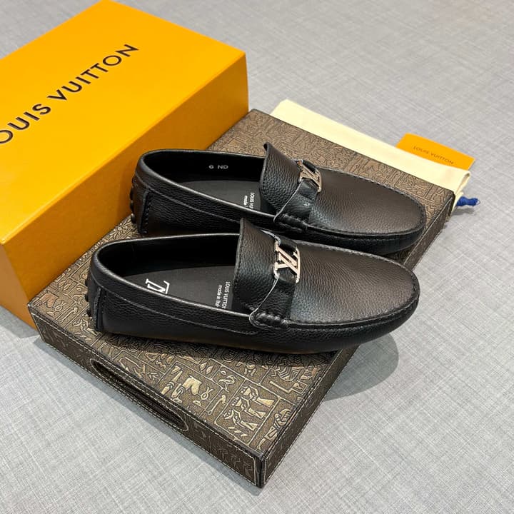Louis Vuitton Men's Grained Leather Driving Shoes in Dark Gunmetal Hardware