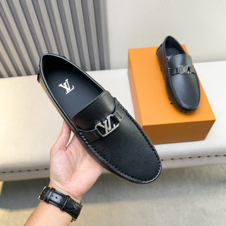 Louis Vuitton Pebbled Leather Driving Shoes in Black Smooth Leather