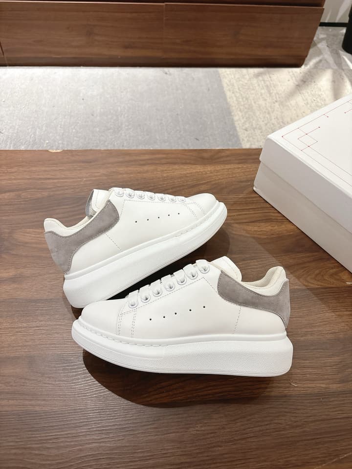Alexander McQueen 2025SS Double-Layer Tail Sneakers