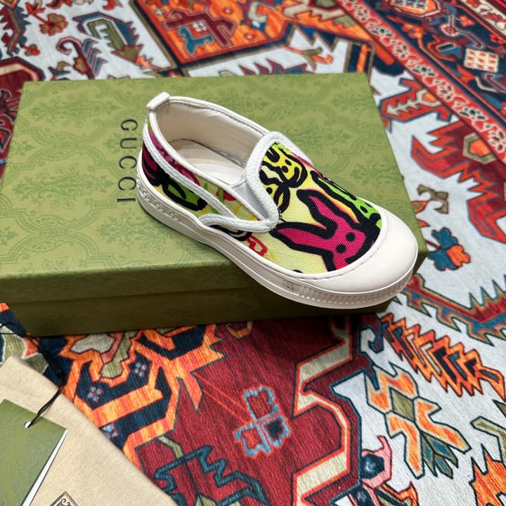 Gucci Kids Footwear – Kids Collection in Beige Plaid Slip-on
