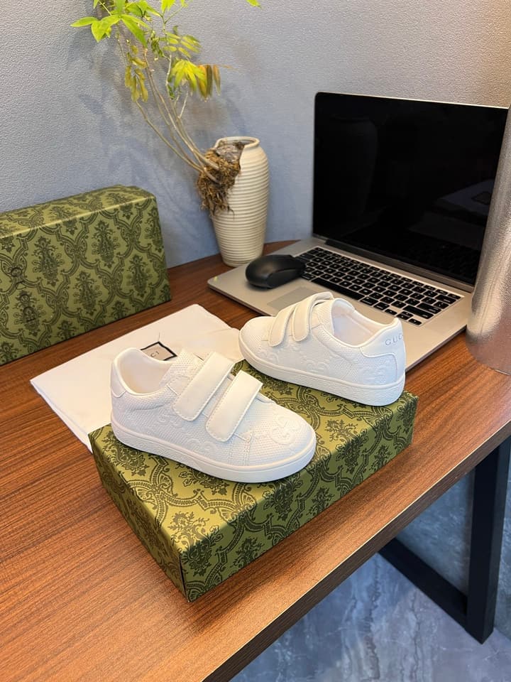 Gucci Kids Sheepskin-Lined Sneakers – Kids Collection