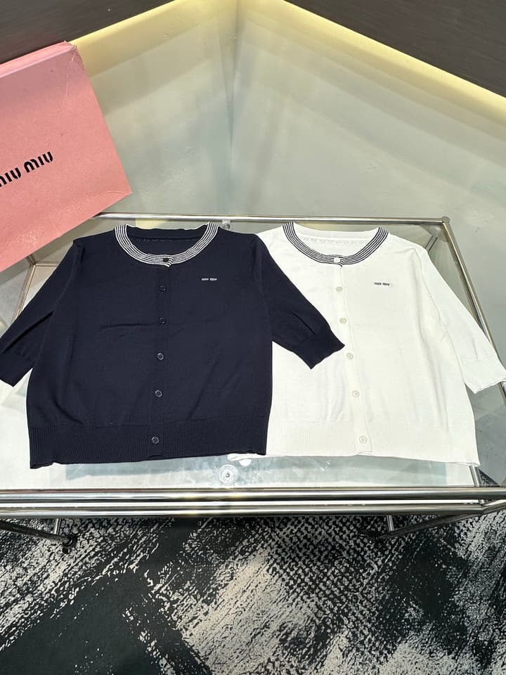 Miu Miu Letter Jacquard Knit Short-Sleeve Cardigan in Navy Blue
