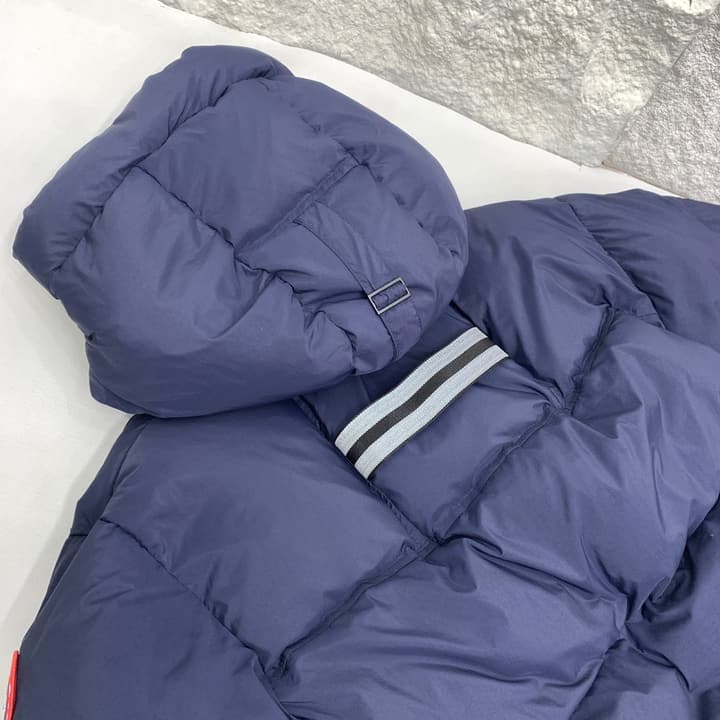 Canada Goose Lawrence Puffer Mid-Length Down Jacket in Black