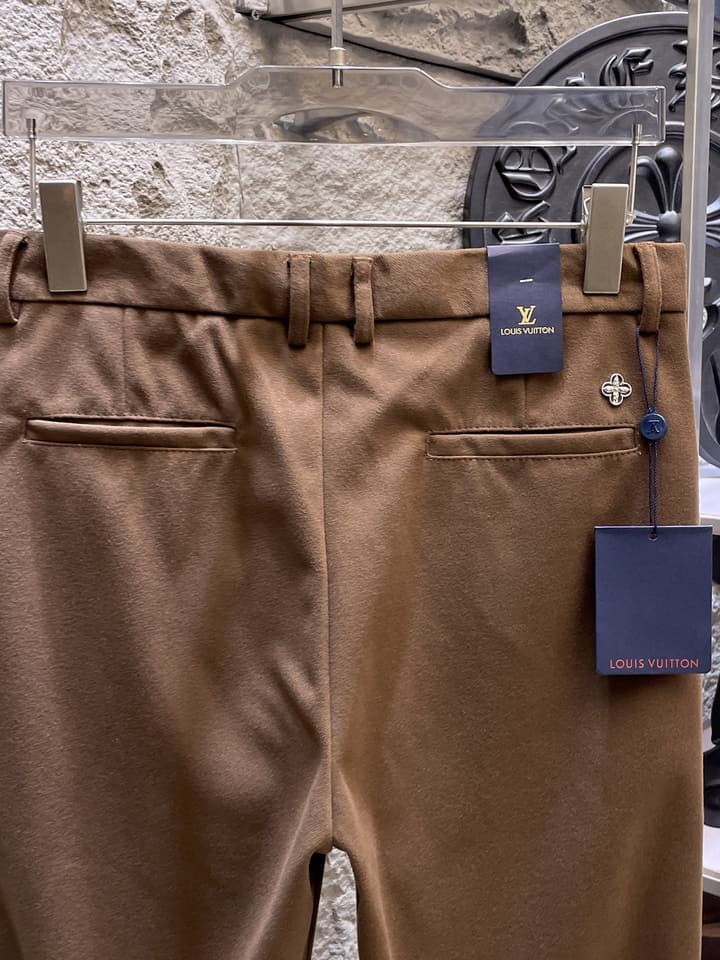 Louis Vuitton Wool Blend Dress Trousers – Autumn/Winter Collection in Black