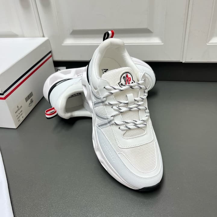 Moncler Men's Casual Sports Sneakers in Black