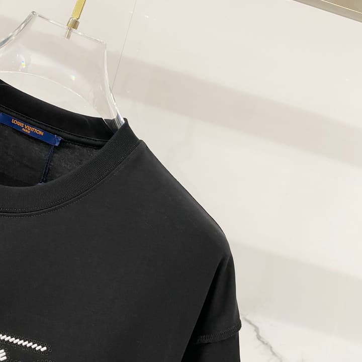 Louis Vuitton Signature Embroidery Cotton T-Shirt in Black