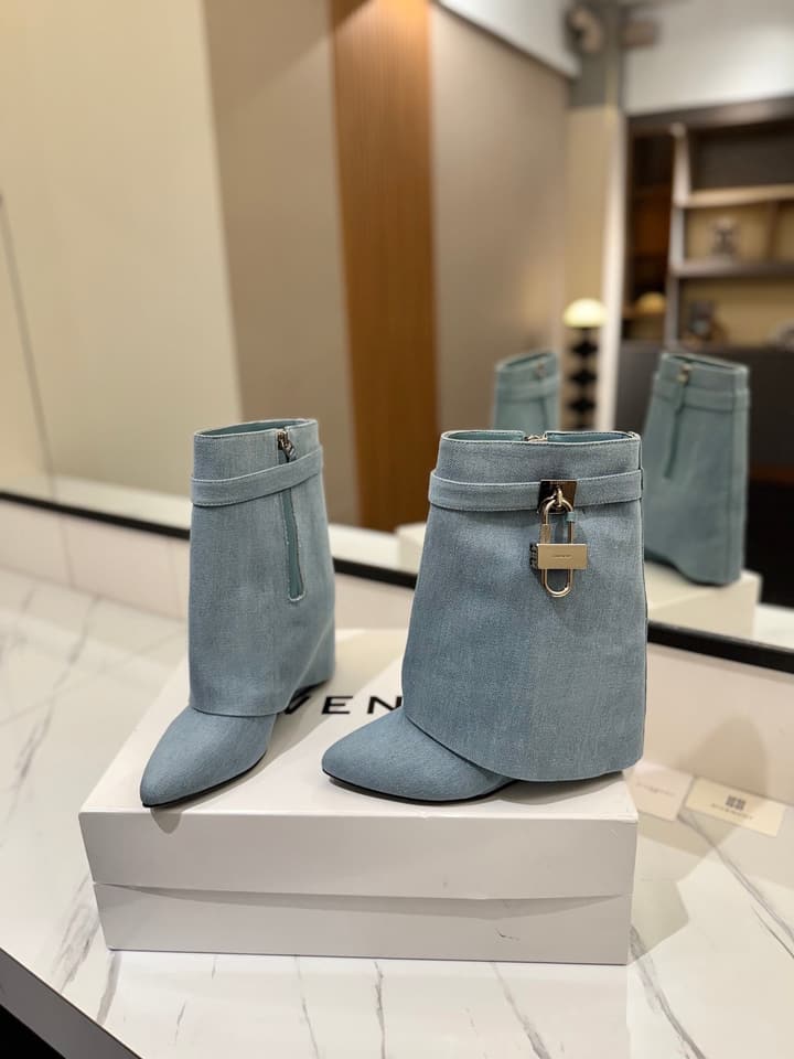 Givenchy Washed Denim Lock Knee-High Boots – 2024 SS in Soft Light Blue Denim
