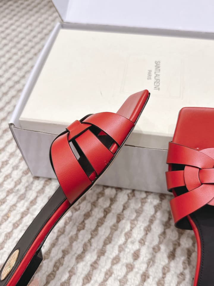 Saint Laurent Melody Square Toe Flat Sandals – 2026SS in Burgundy Patent