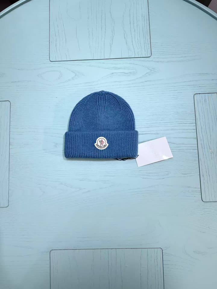Moncler Classic Jacquard Knit Beanie – Kids Collection – 25FW in Classic Black Beanie