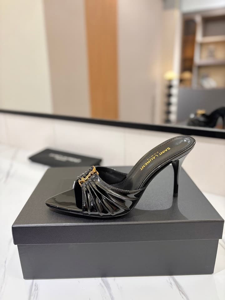 Saint Laurent Crystal Chain Patent Leather Heeled Sandals – 2025 Spring/Summer Collection in White Patent