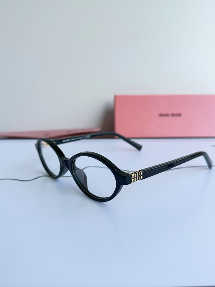 Miu Miu SMU04Z Black Frame Transparent Lens Sunglasses – 2023 Autumn/Winter Collection in Beige