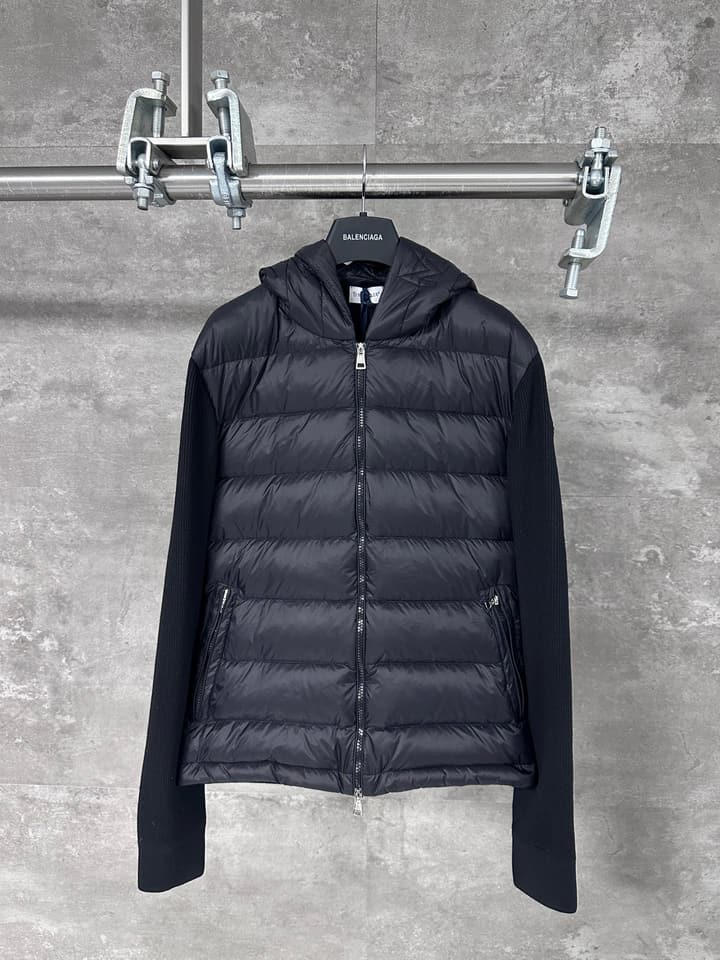 Moncler Hooded Wool Knit Spliced Down Jacket – Early Autumn Collection in Black