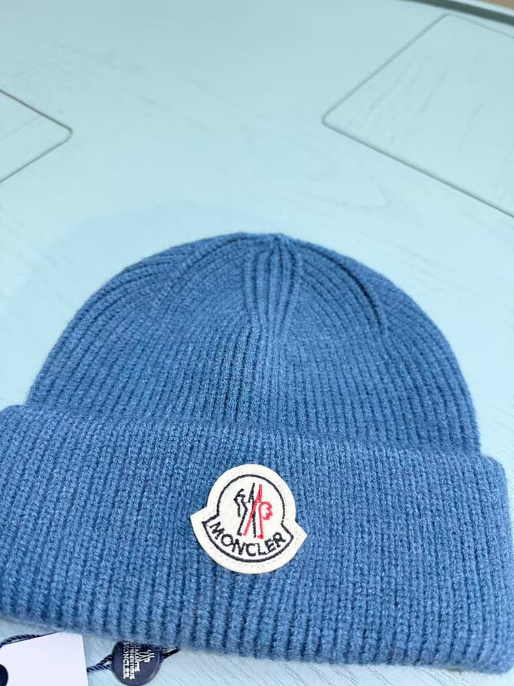 Moncler Classic Jacquard Knit Beanie – Kids Collection – 25FW in Classic Black Beanie