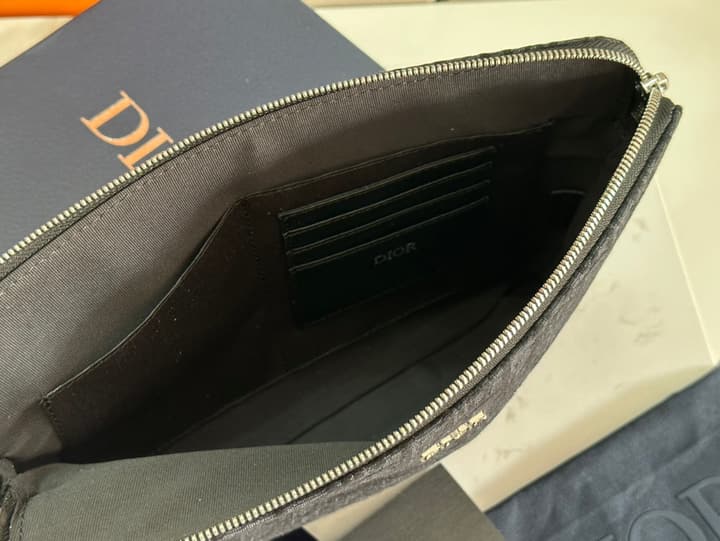 Dior Oblique Clutch Bag in Black Oblique Canvas