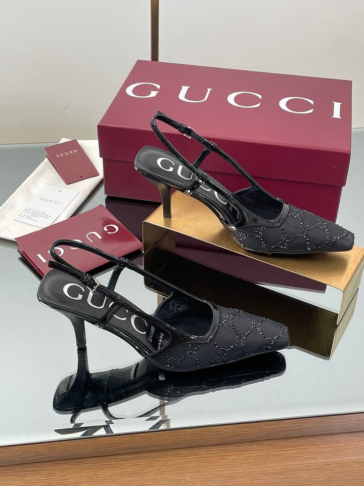 Gucci Cosmogonie GG Crystal Slingback Sandals – 2025 Early Autumn Collection in Black Crystal Gg