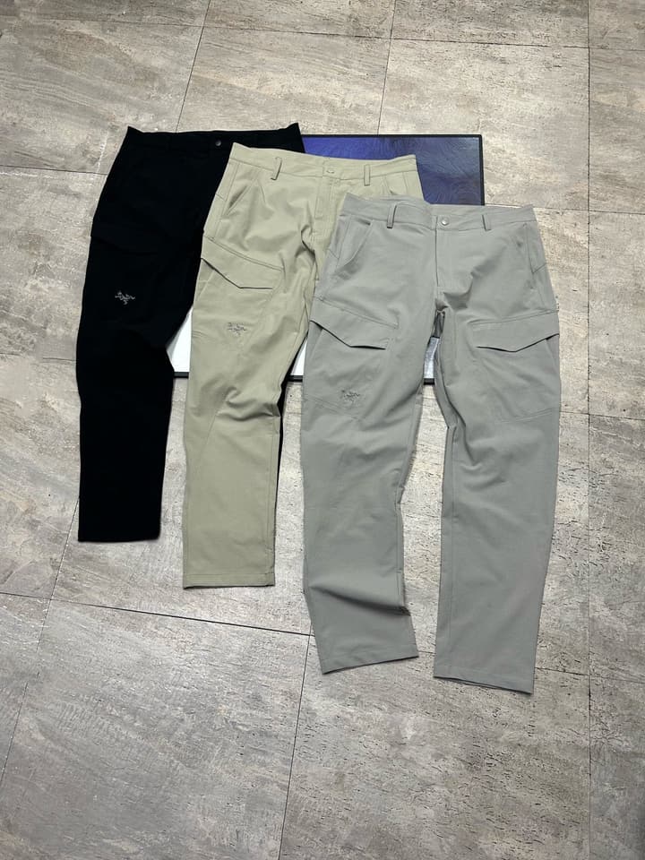 Arc'teryx Technical Cargo Trousers – 25SS in Classic Black