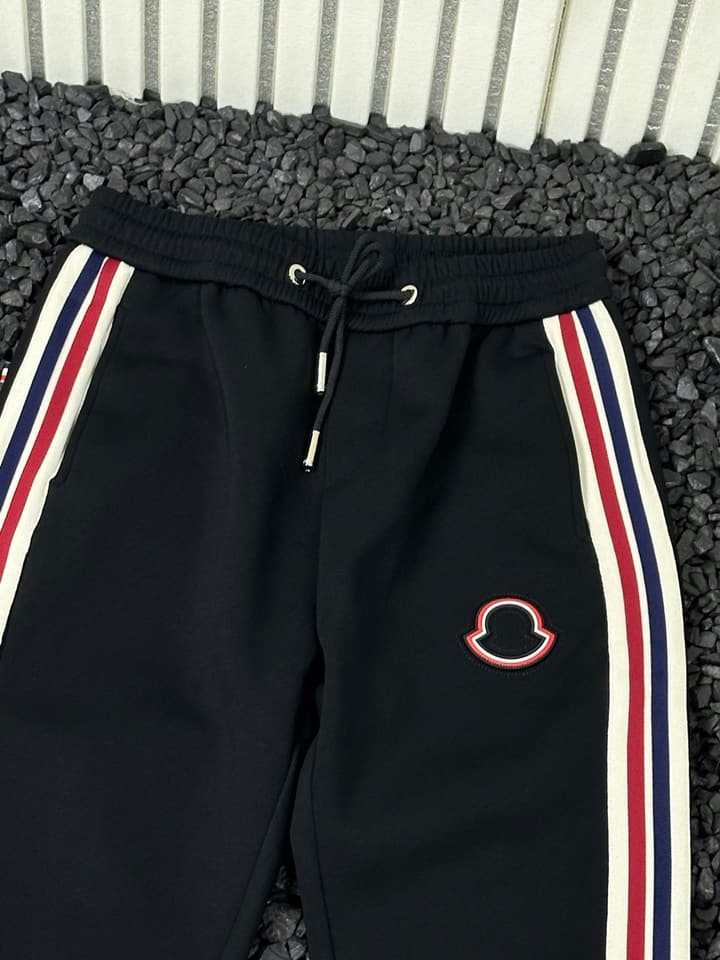 Moncler Side Stripe Sweatpants – 25SS Collection