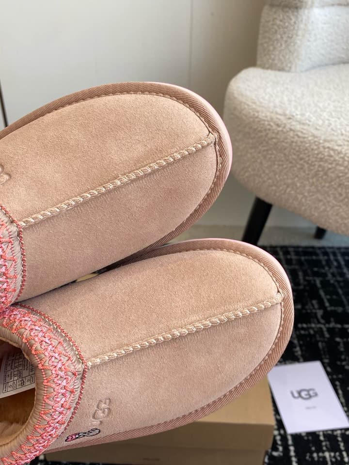 UGG Tazz Feng Chen Wang x TELFAR Valentine's Day Limited Edition Slippers