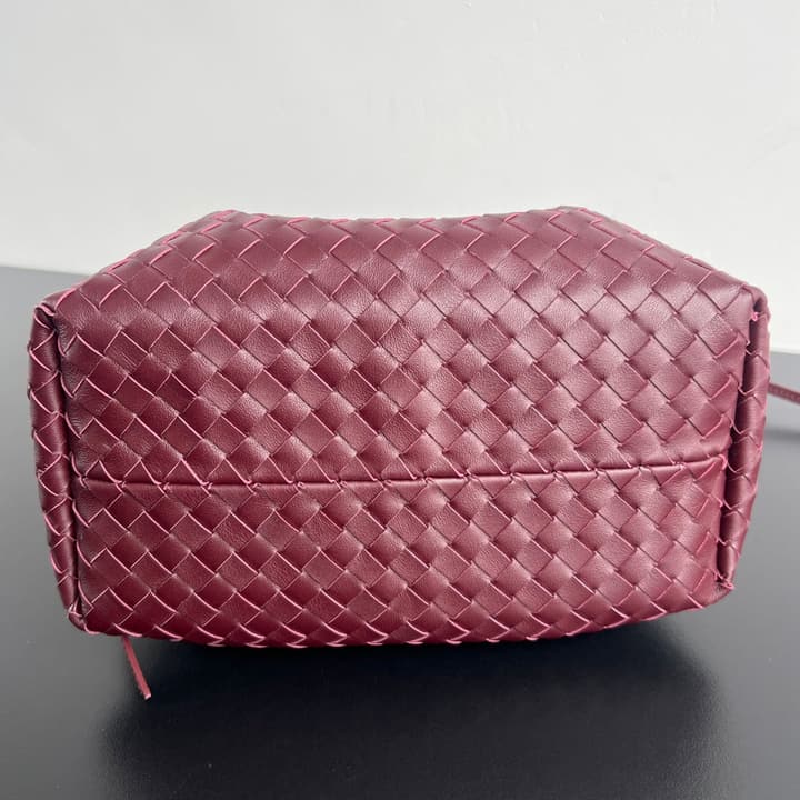 Bottega Veneta Pinacoteca Small Tote Handbag – 2025SS in Burgundy With Light Blue Lining A