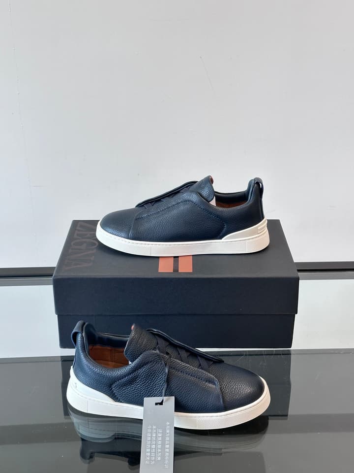 Zegna Men's Low-Top Leather Sneakers in Black & White