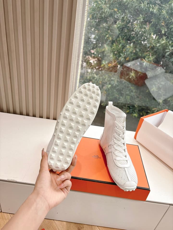 Hermès Bouncing Mesh Sneakers in Black