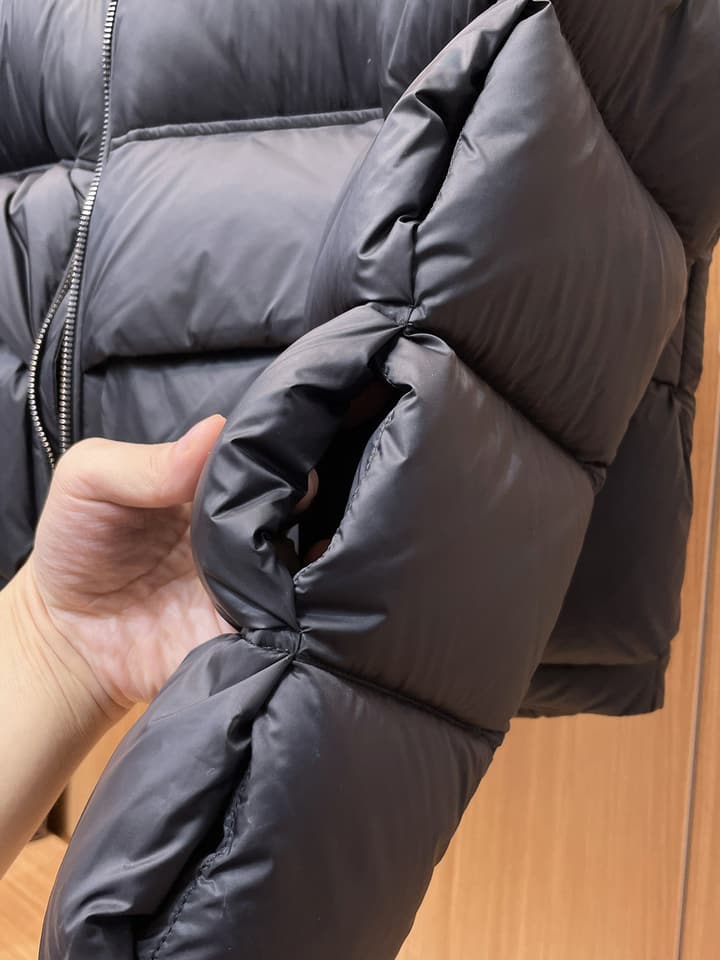 Moncler Stand Collar Embossed Down Jacket – Limited Edition in Black