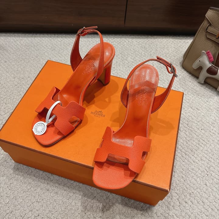 Hermès Eremite 80 Heeled Sandals in Blush Pink